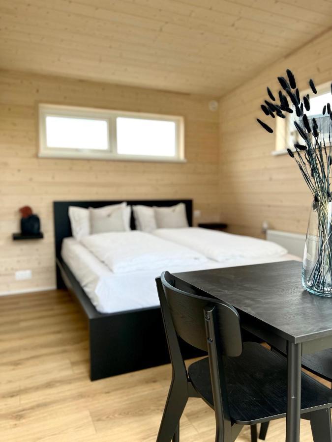 Rey Stays - Small & Cozy Studio Хофн Экстерьер фото