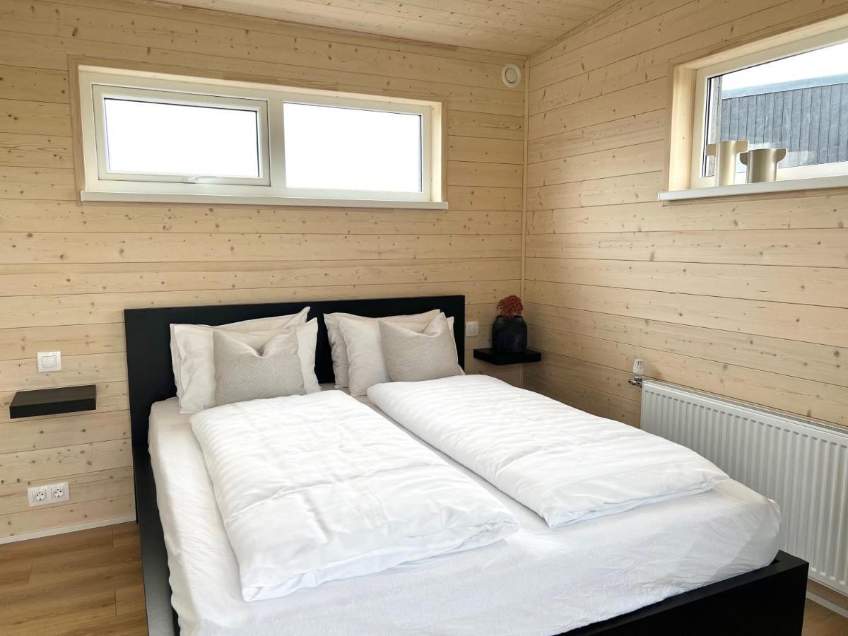 Rey Stays - Small & Cozy Studio Хофн Экстерьер фото