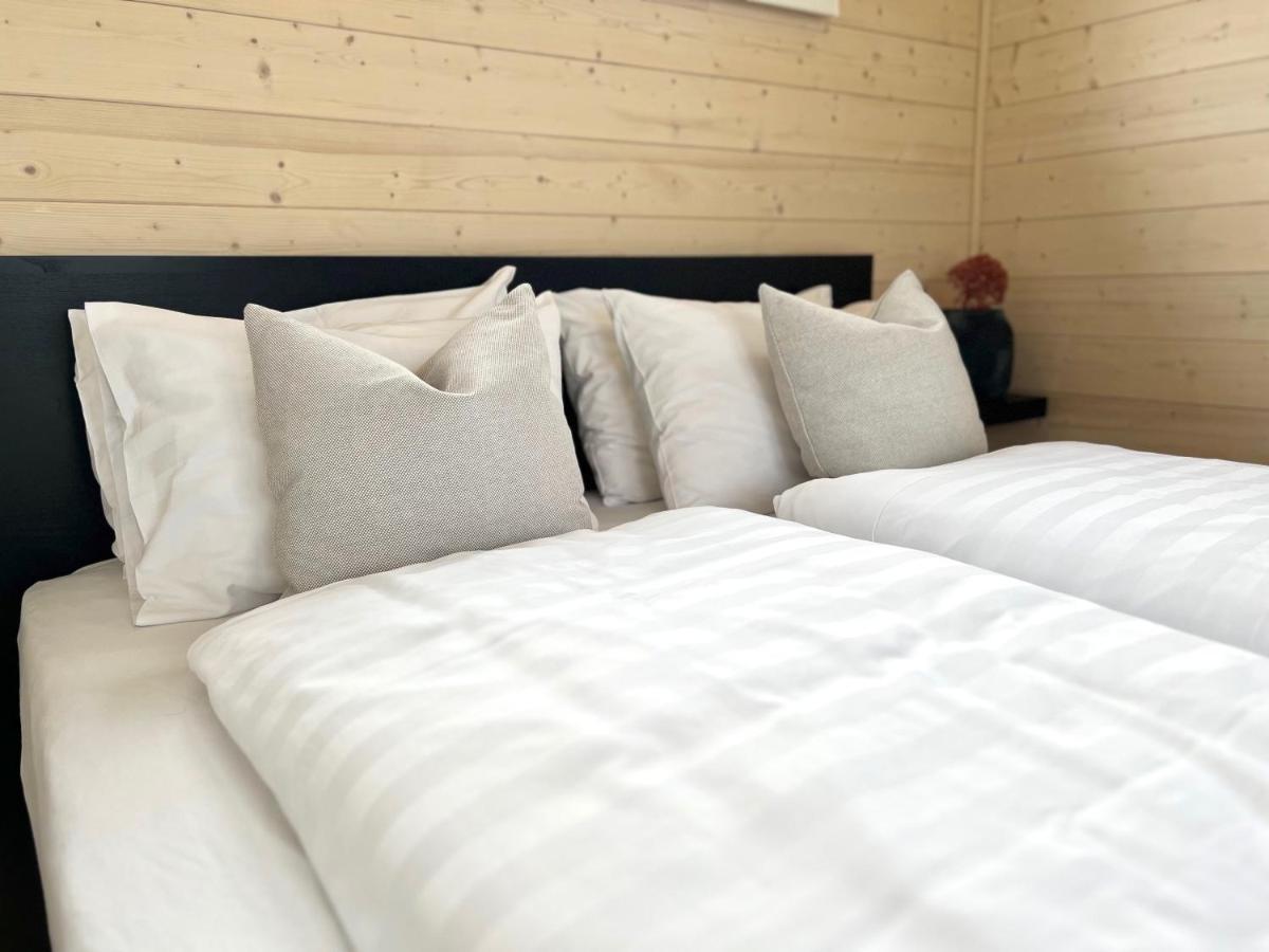 Rey Stays - Small & Cozy Studio Хофн Экстерьер фото